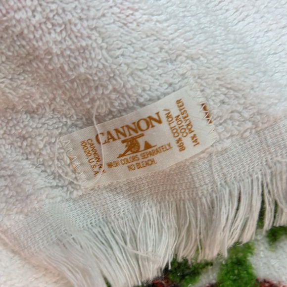 Matched Set Vintage Terry Cloth Hand Towels Christmas Holiday Cannon Brand - Picture 9 of 11